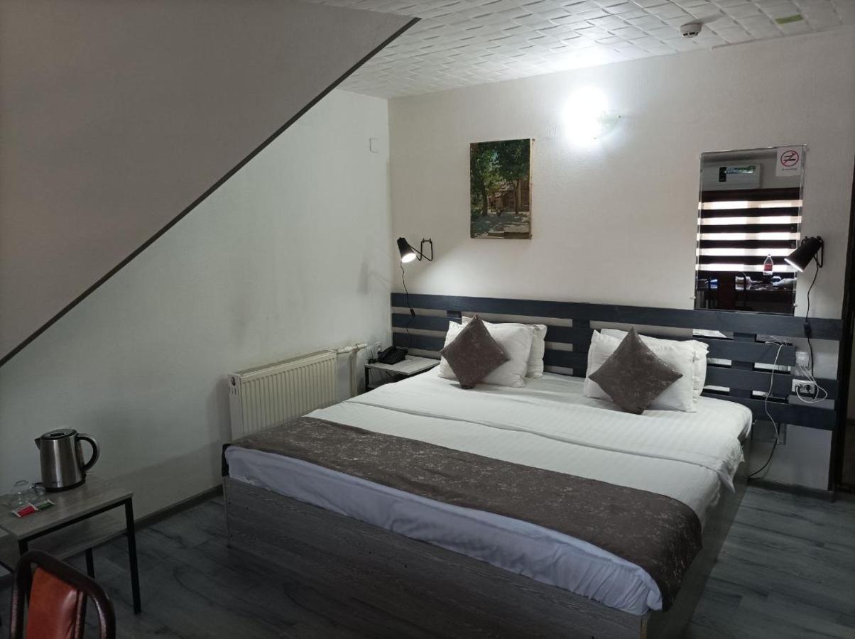 Temurkhan Hotel Ташкент Екстер'єр фото