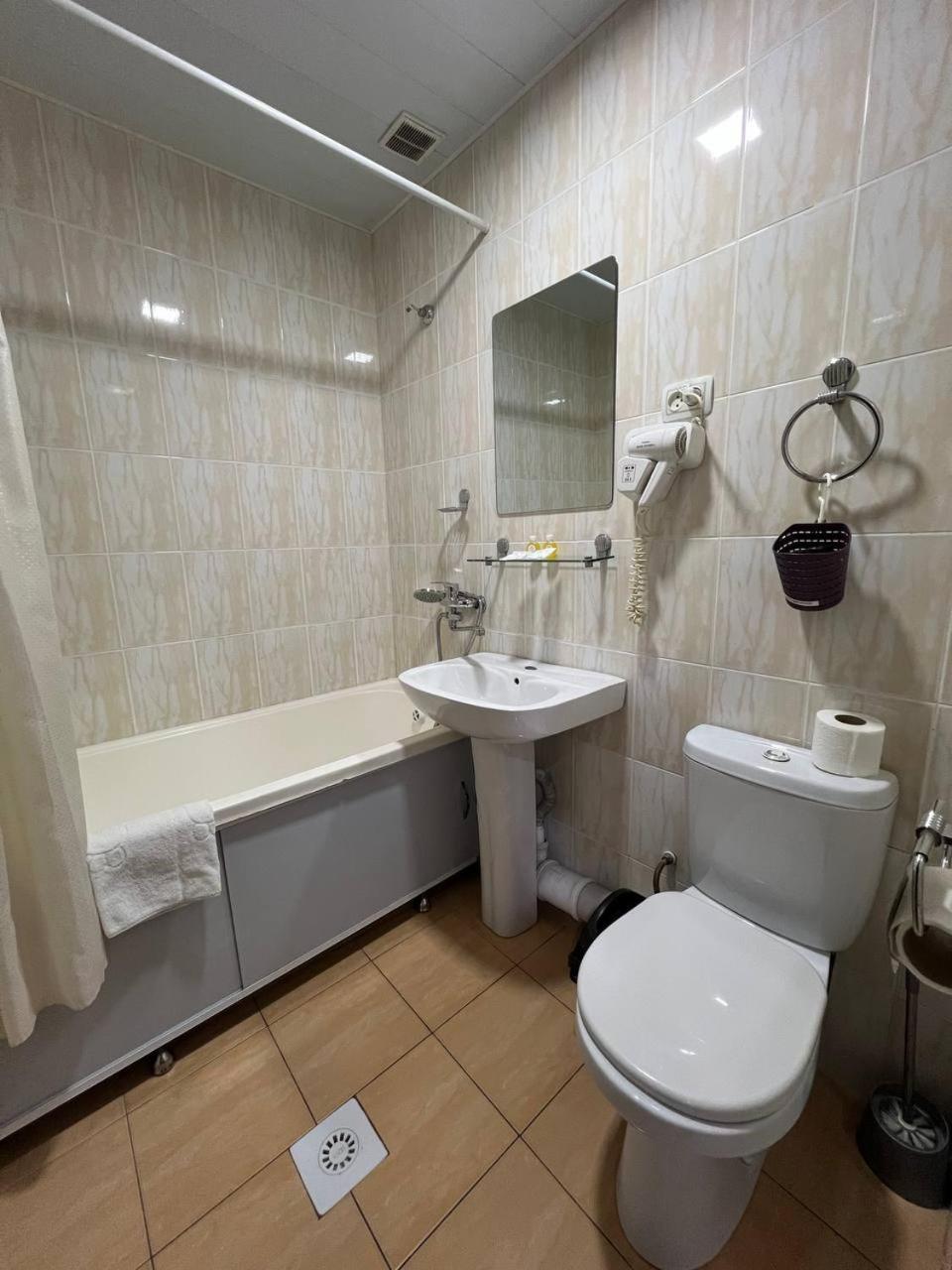 Temurkhan Hotel Ташкент Екстер'єр фото