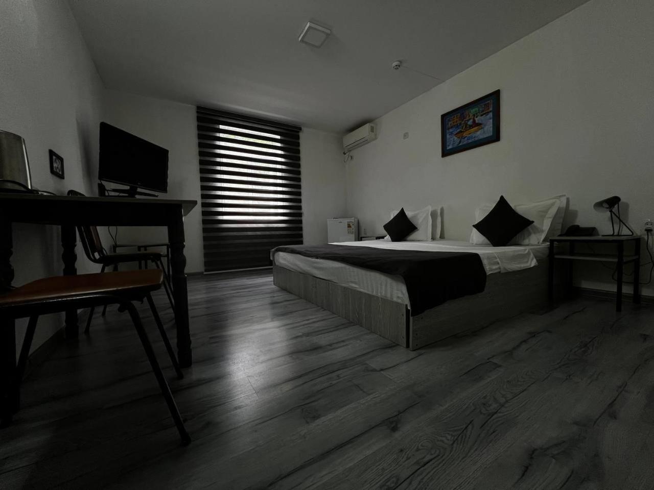 Temurkhan Hotel Ташкент Екстер'єр фото